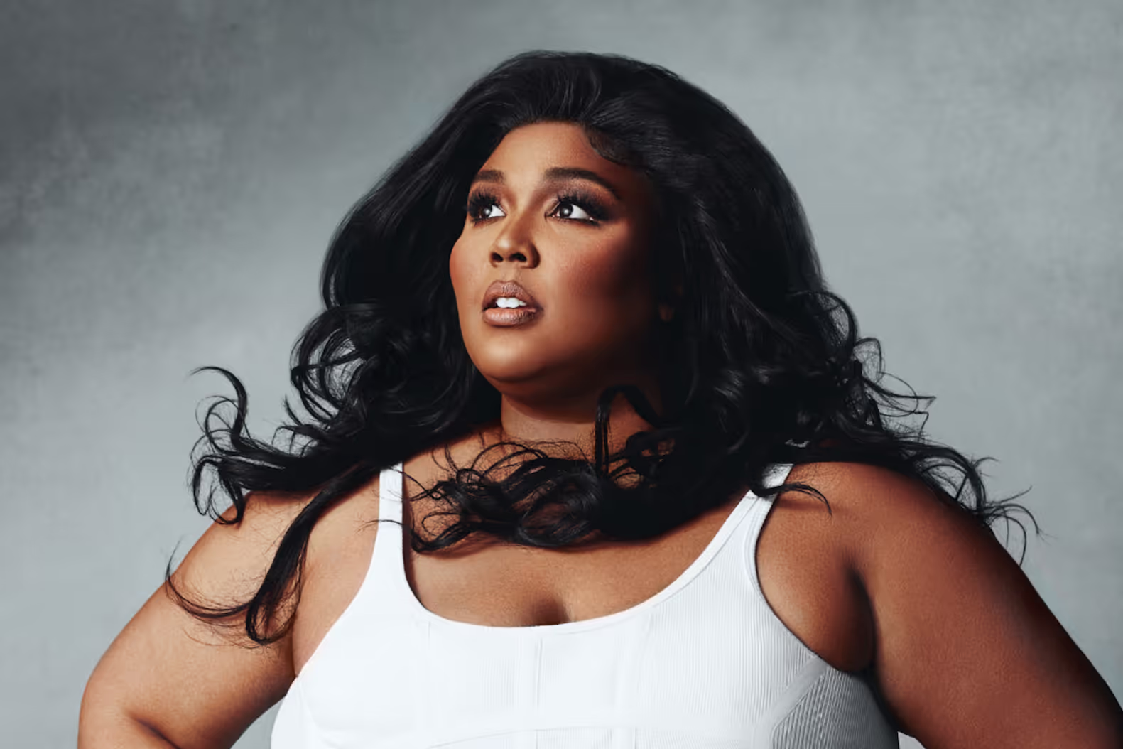 Lizzo portrait, artist profile, bio