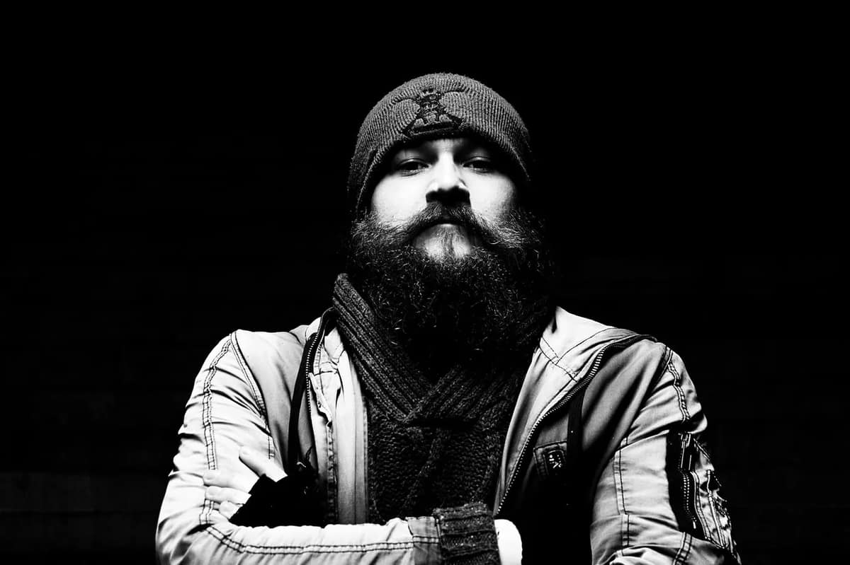 Mindistry, black and white portrait