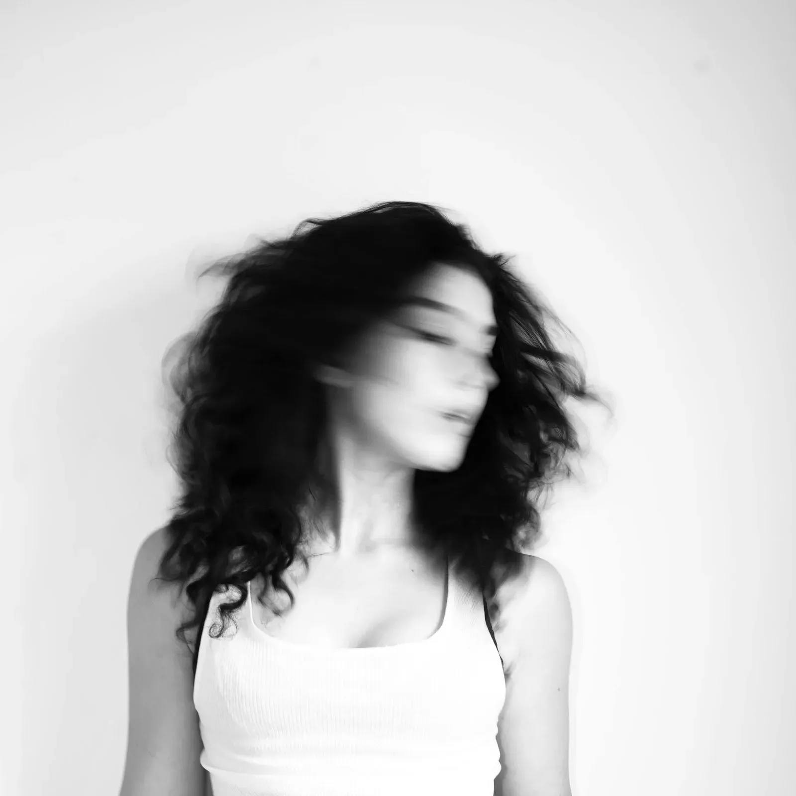 Caroline Romano, pretty boys, single cover art