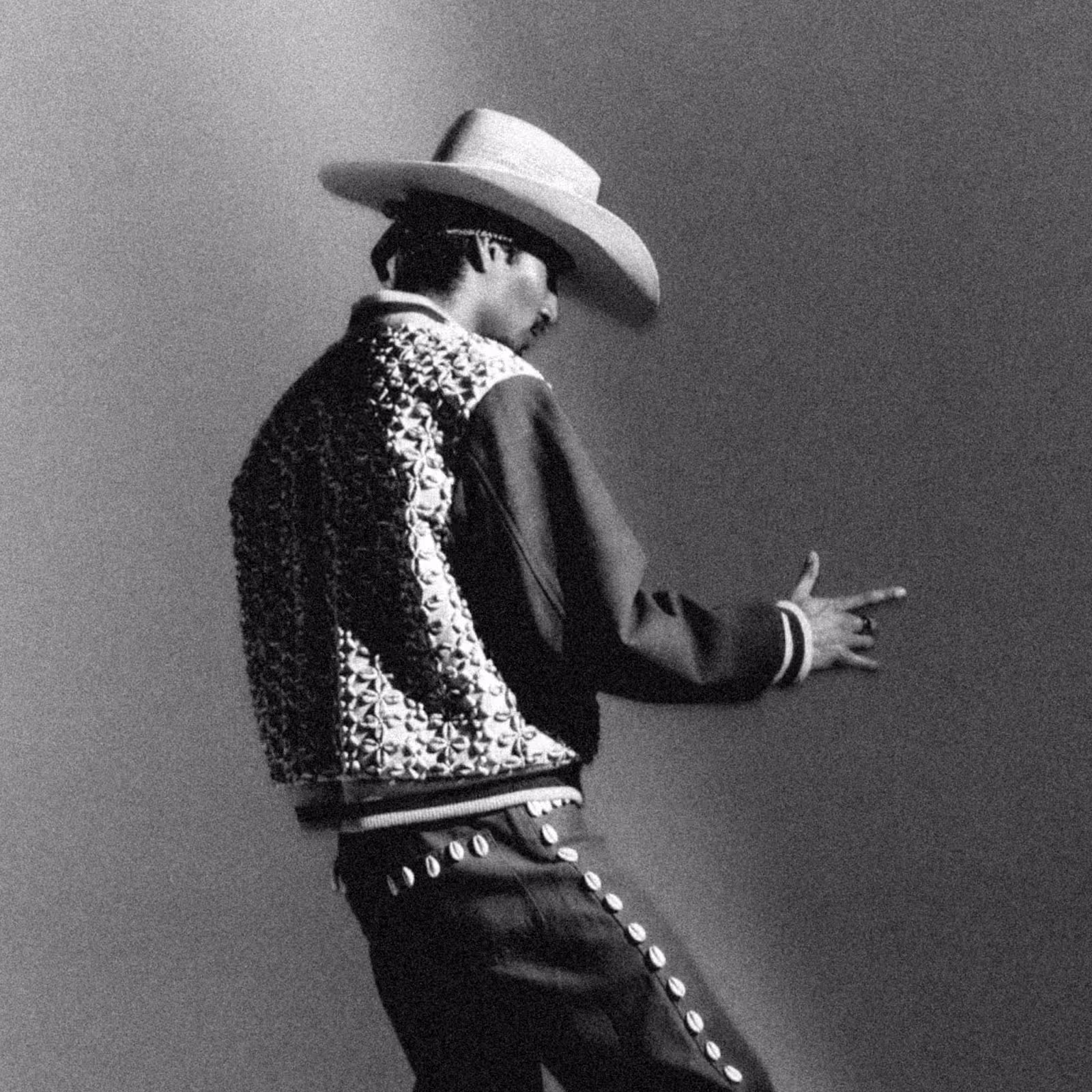 Paco, 'body shop', 2-pack bundle cover art, featuring Tommy Richman.