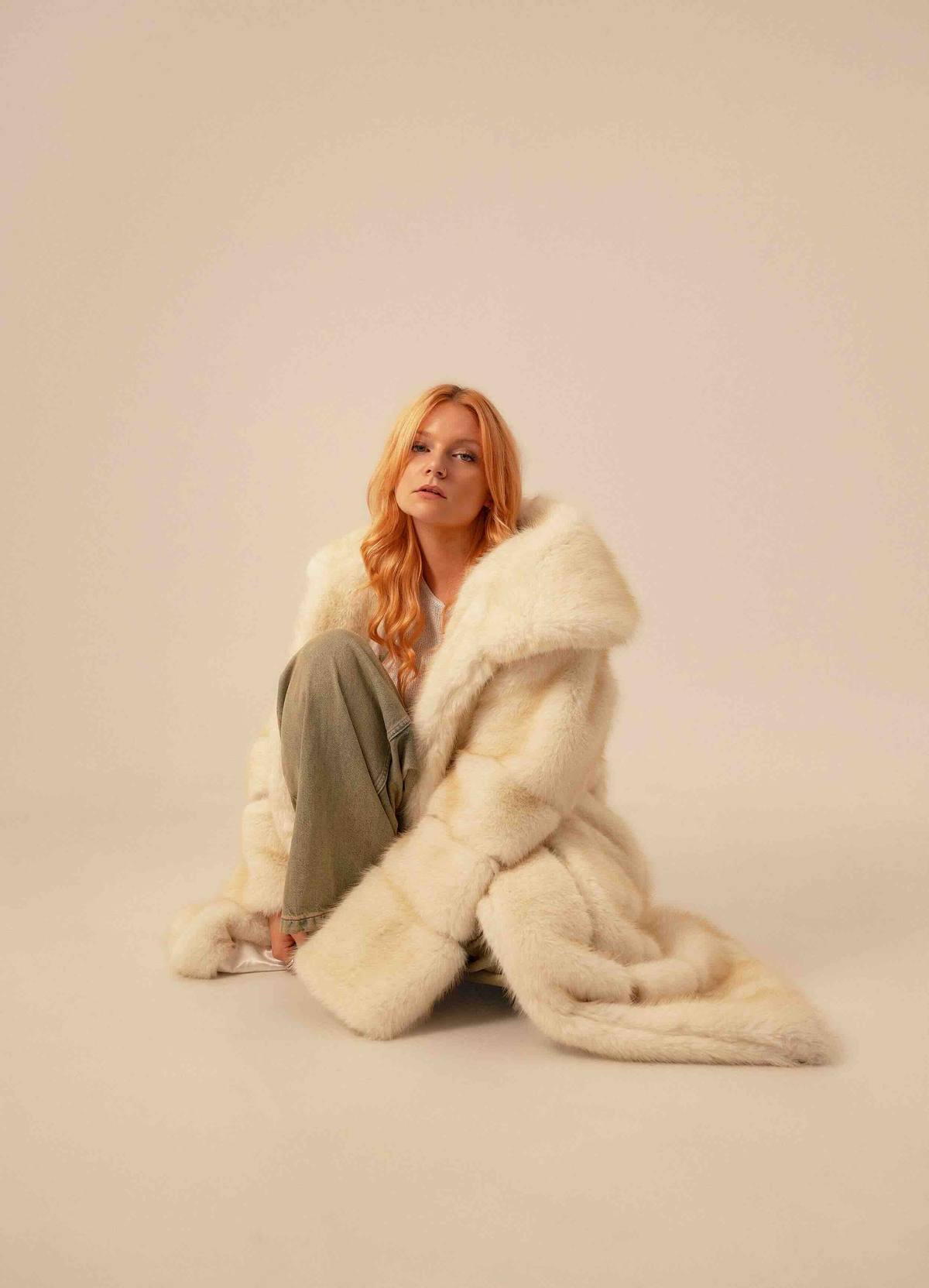 JESSIA, Photo Credit: Chase Hanssen