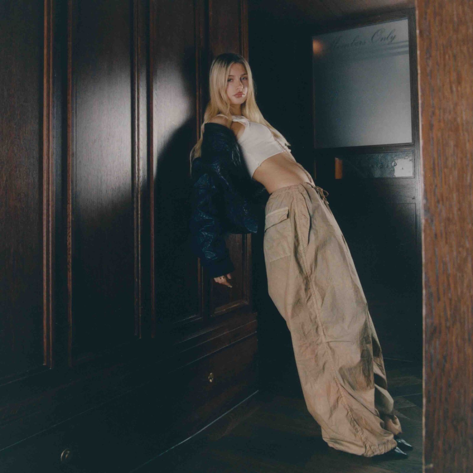 Mulaa Joans, "Members Only" single cover art